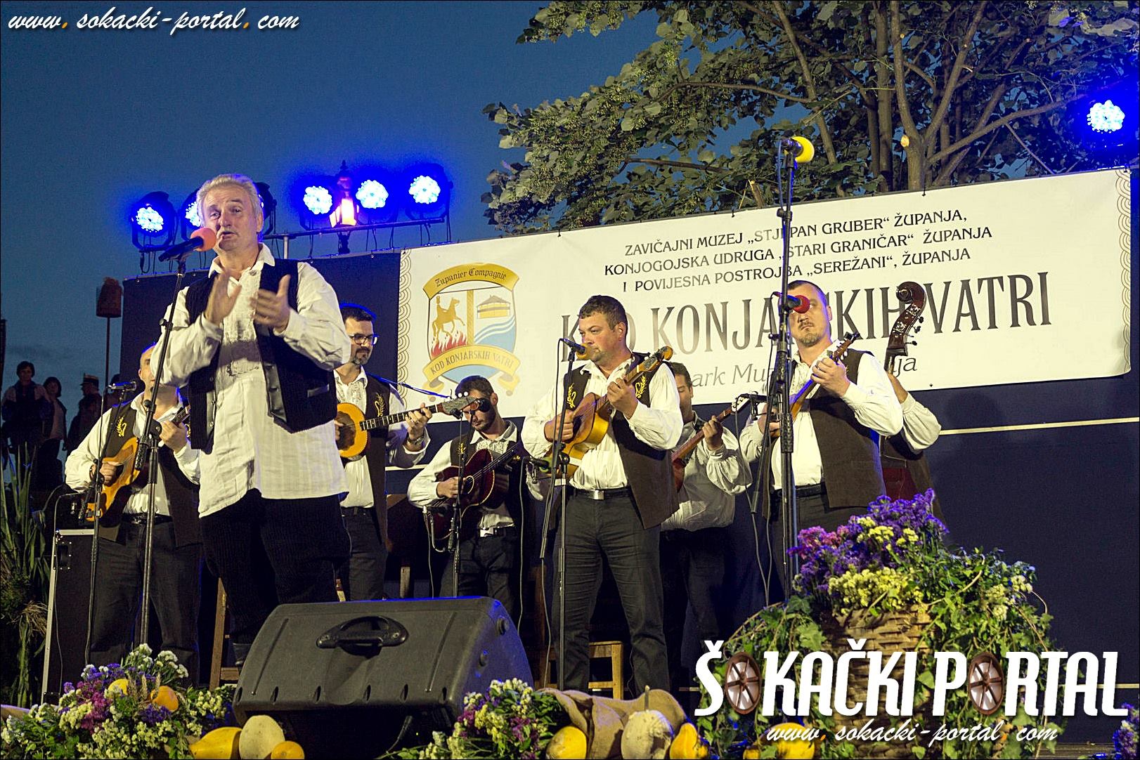 konj_vatre_201800007