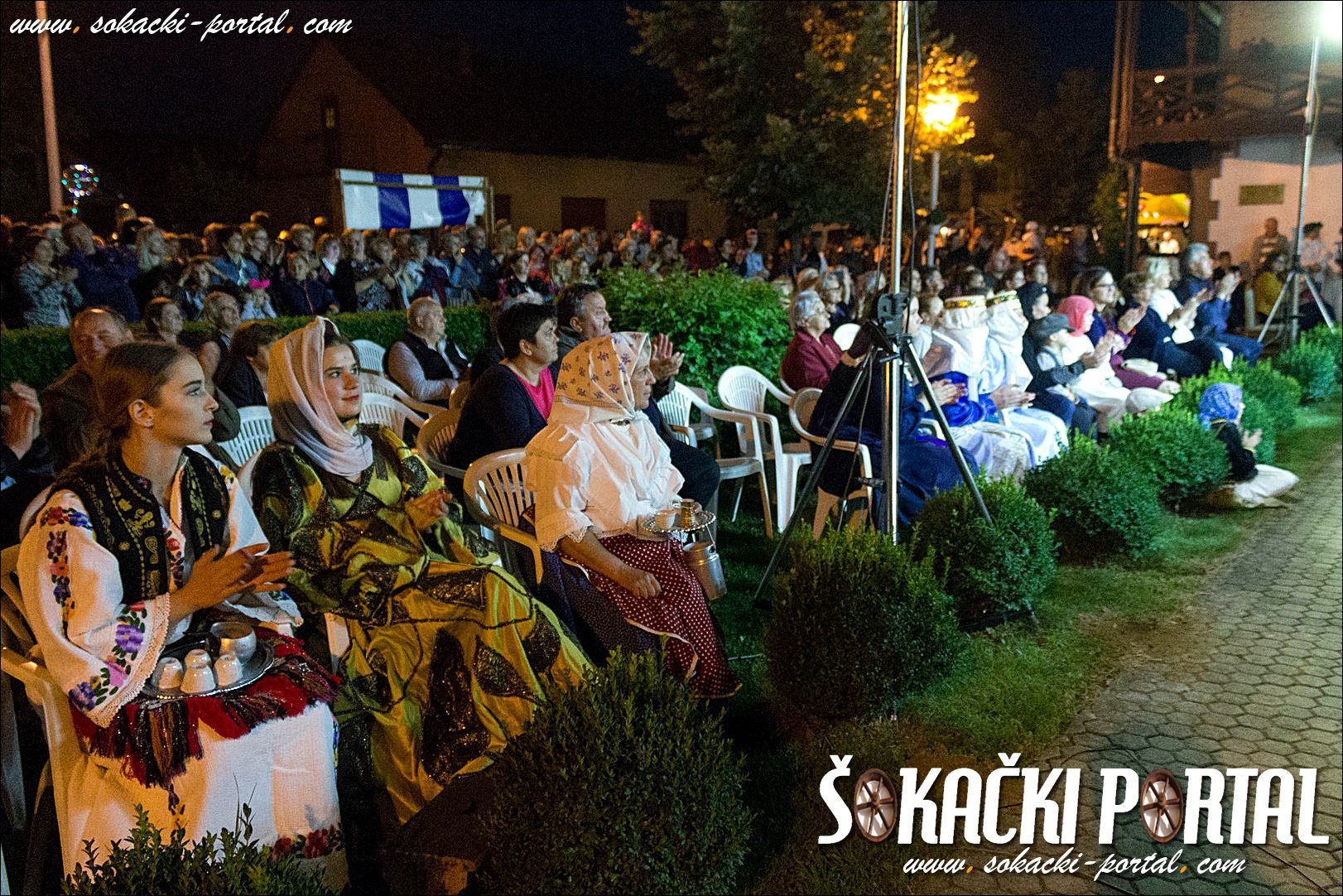 konj_vatre_201800010